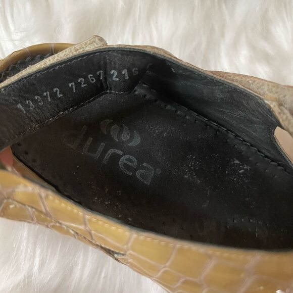 Durea tan croc embossed adjustable Velcro straps & hooks sandals SZ US8.… - Picture 9 of 11